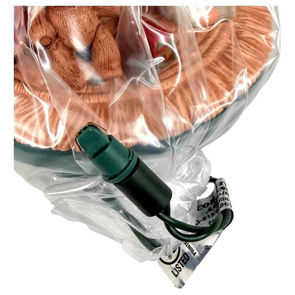 Hallmark Keepsake Ornament Victorian Toy Box Magic Light Motion 1995 Christmas - Picture 2 of 14